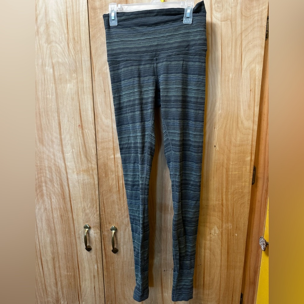 LULULEMON SPACE DYE DARK GREEN STRIPED LEGGINGS FULL LENGTH SZ 6 high waist